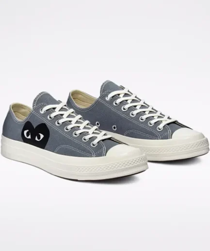 CONVERSE BLACK HEART GREY LOW TOP